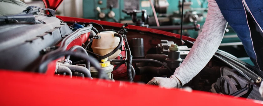 Auto u&nbsp;mechanika